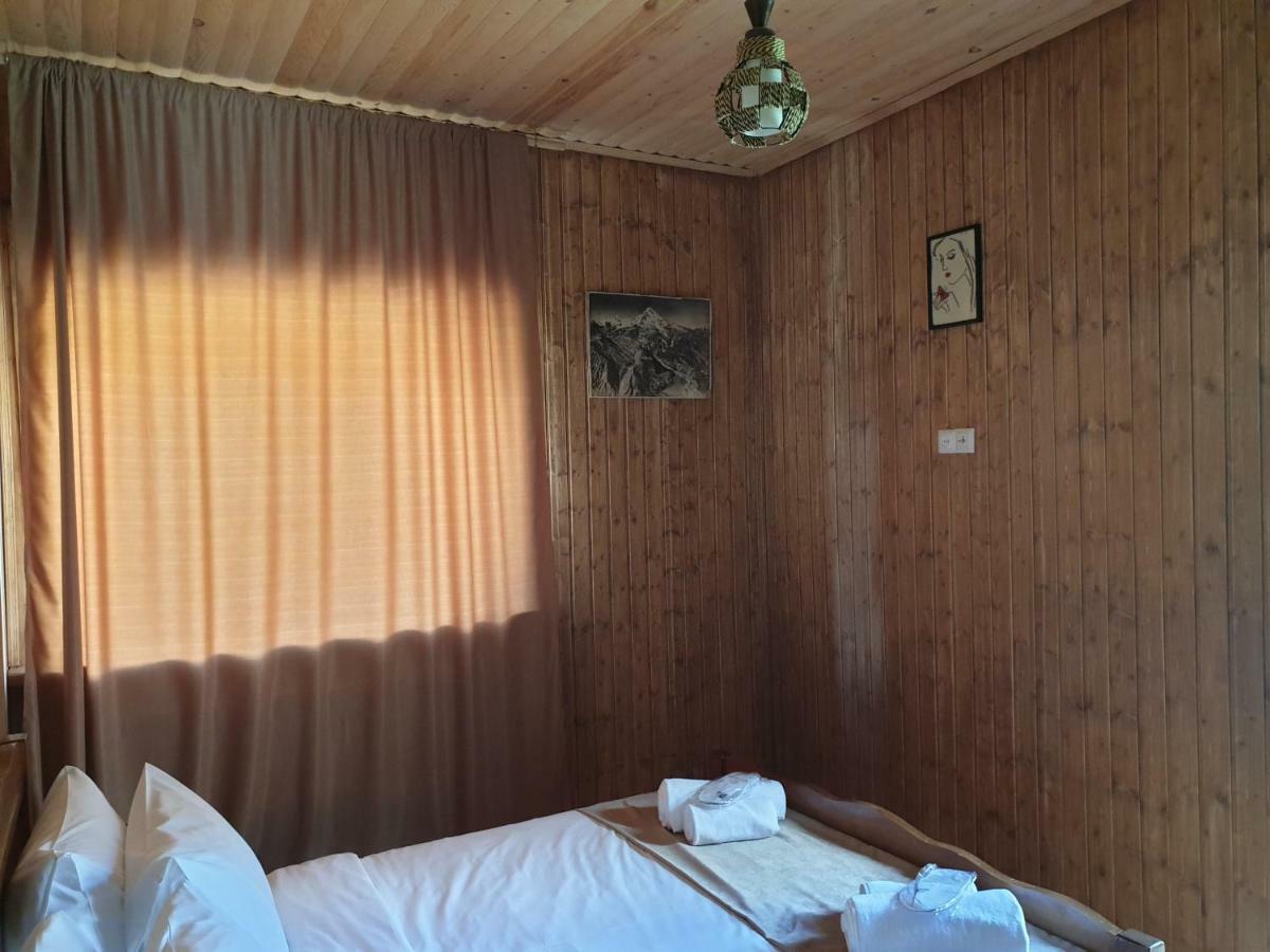 Bana Ξενοδοχείο Kazbegi Εξωτερικό φωτογραφία